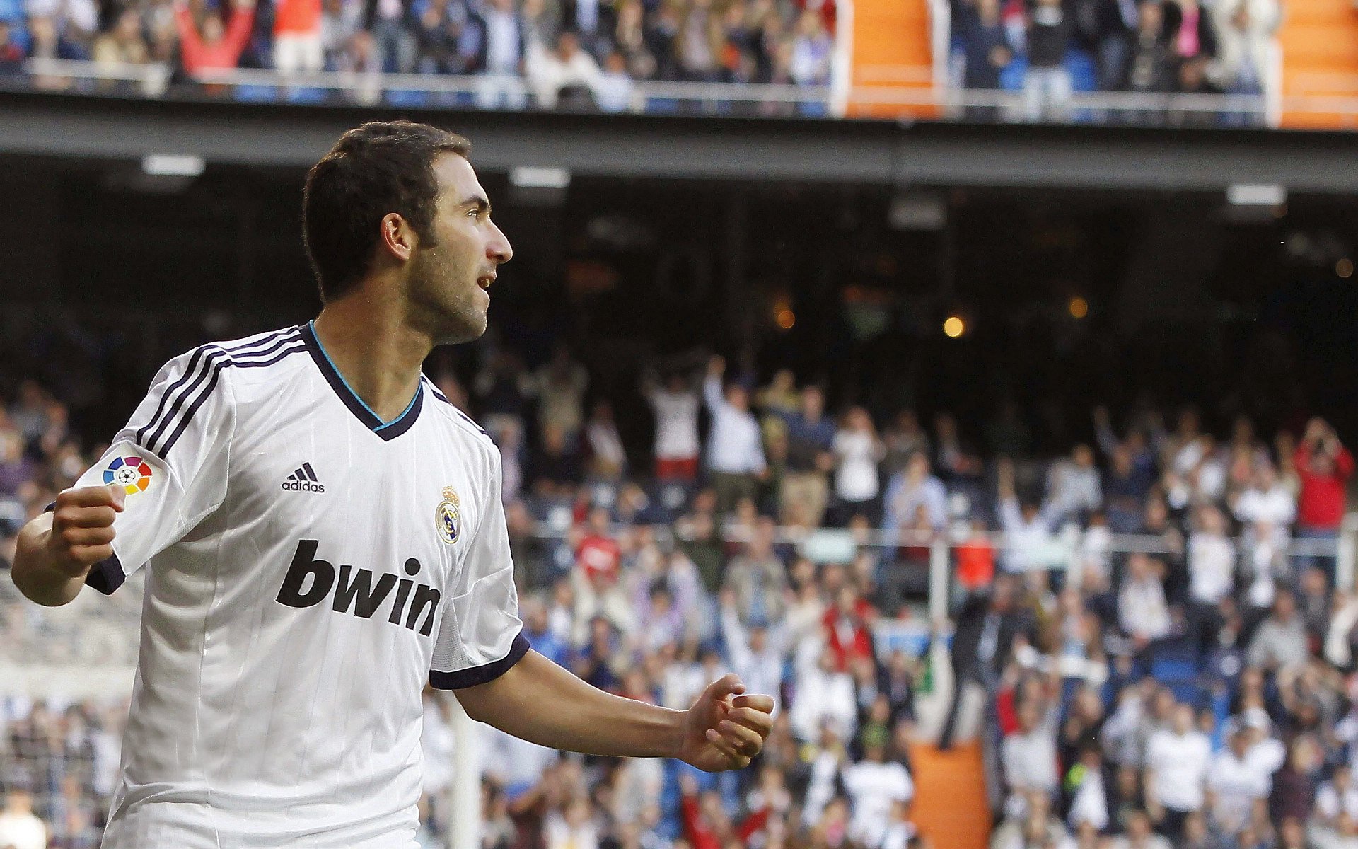 壹号娱乐|深度战术分析，揭秘冠军球队的制胜之道